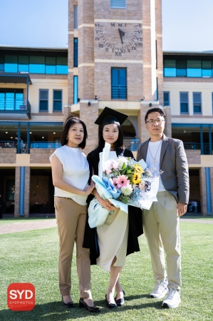 Graduation Photography In Sydney | Graduation Photoshoot In Sydney